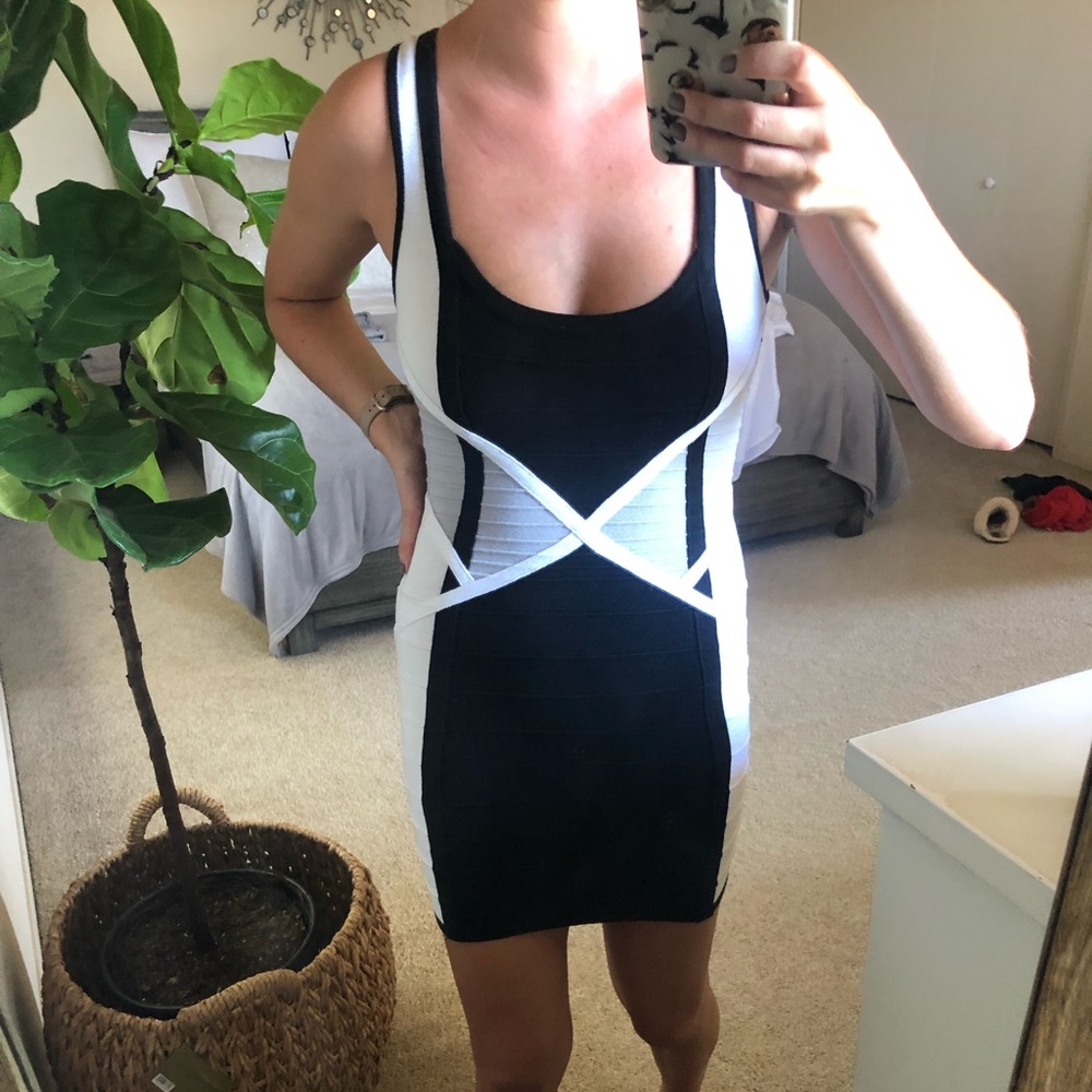 WOW Couture Black White Bandage Bodycon Mini Dress Small